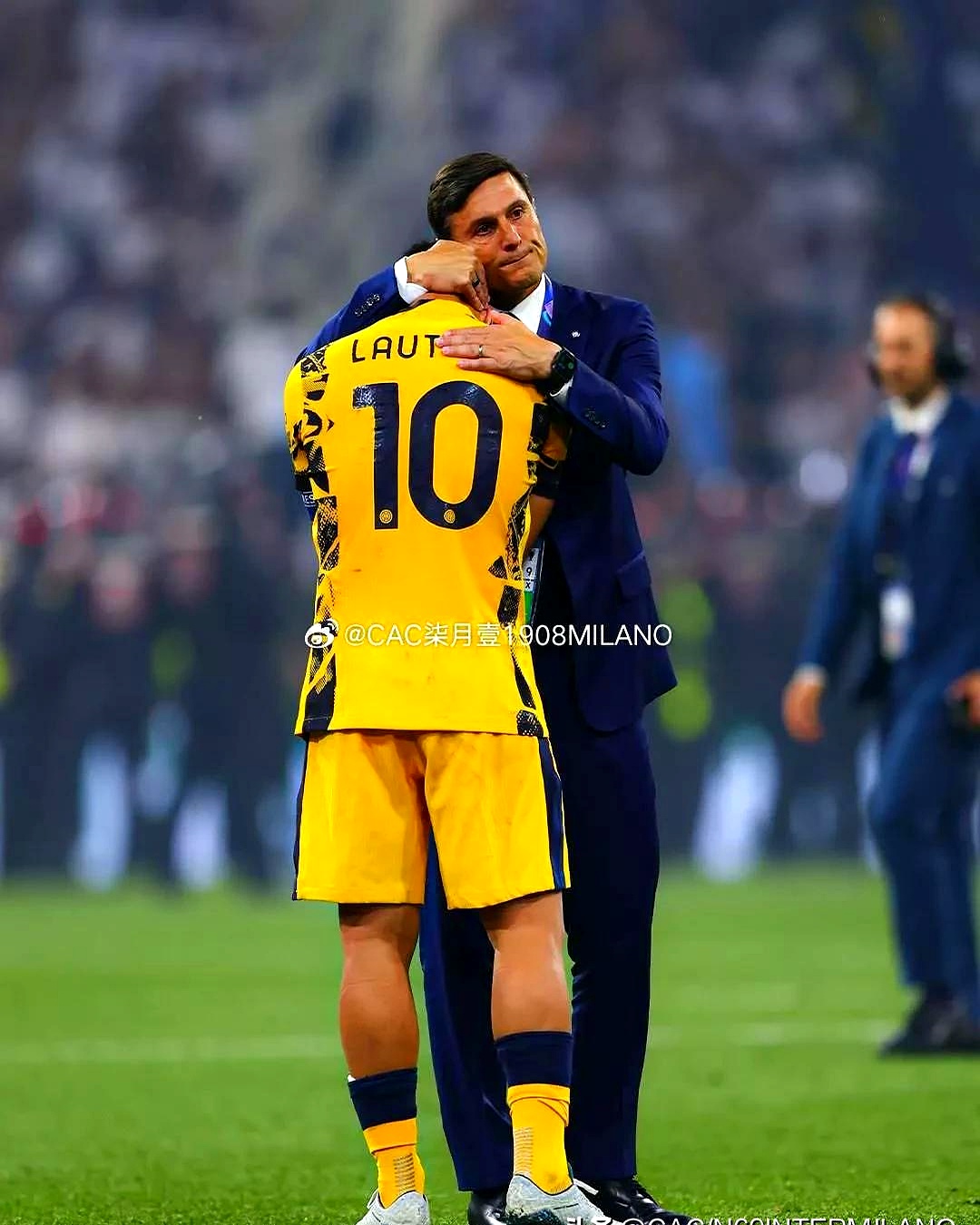 包含切尔滕汉姆难取胜绩，客场比赛形式不佳的词条