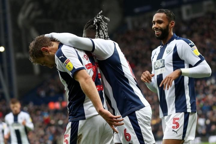 包含西布朗连续不胜，降级之路愈发坎坷的词条