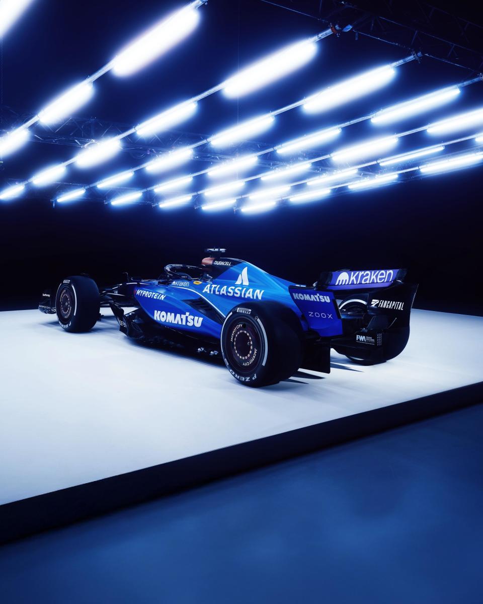 开云体育在线-雷诺车队轻取威廉姆斯，塞恩斯惊艳四座的简单介绍