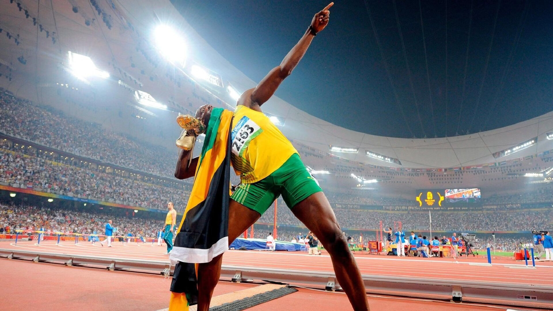 塞内加尔打穿秘鲁防线，伊布式中锋战术的现代演绎